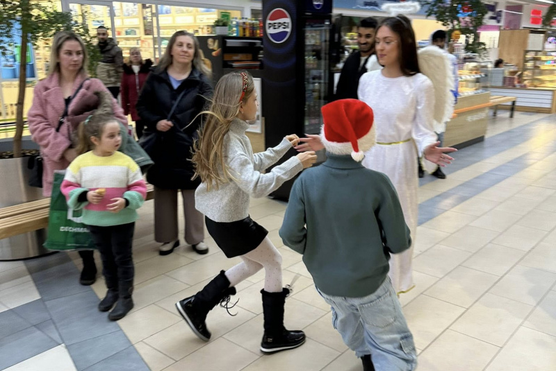 Podujatia / Mikuláš v OC Zemplín - foto