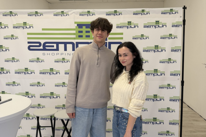 Podujatia / Autogramiáda + Zakorčuľuj si s olympionikom - Adam Hagara - foto