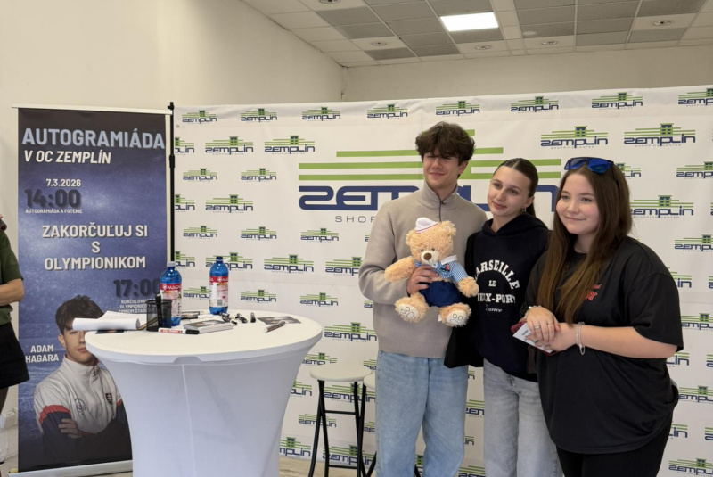 Podujatia / Autogramiáda + Zakorčuľuj si s olympionikom - Adam Hagara - foto