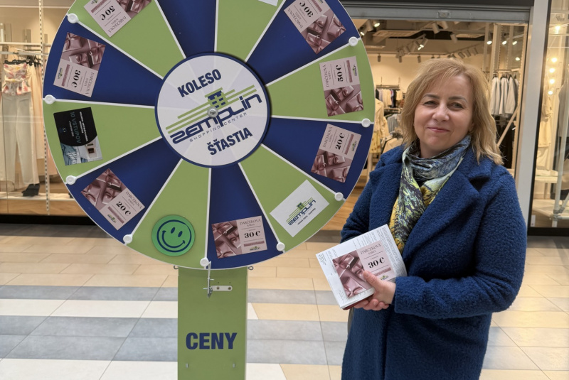 Podujatia / Koleso šťastia - 18. narodeniny OC Zemplín - foto