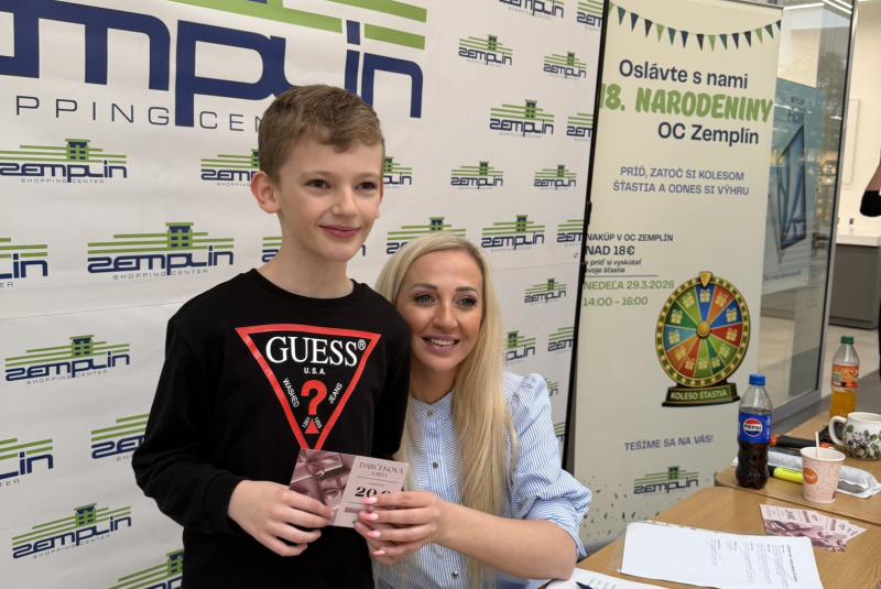 Podujatia / Koleso šťastia - 18. narodeniny OC Zemplín - foto