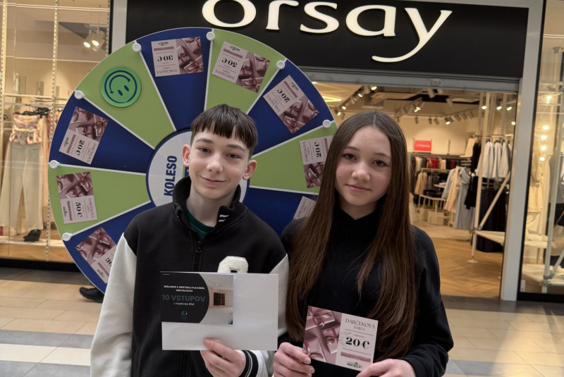 Podujatia / Koleso šťastia - 18. narodeniny OC Zemplín - foto